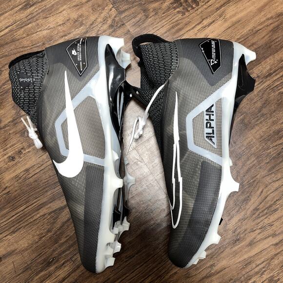 New Nike Alpha Menace ELITE 3 Mid 3/4 Mens Football Cleats-CT6648 17 MSRP $200 - Picture 3 of 13